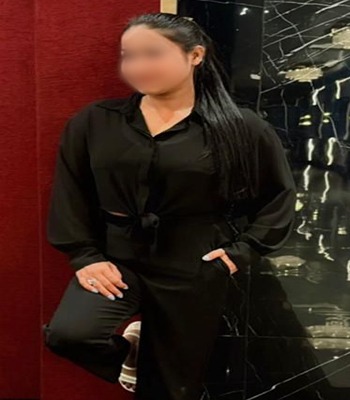 Anushka escort in Pimpri